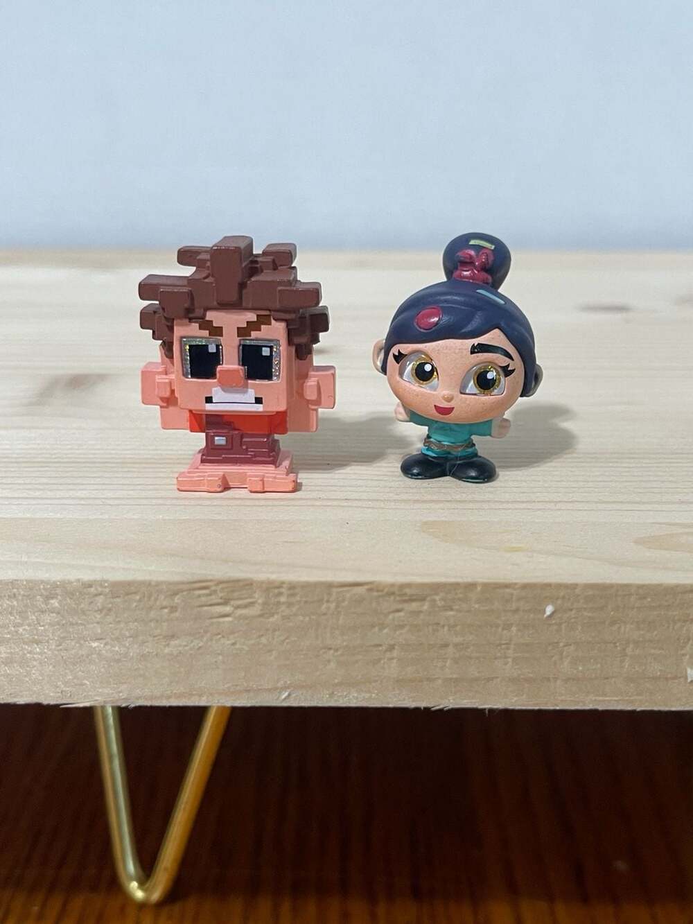 Disney Doorables Pixel Perfect Wreck-It Ralph and Vanellope Figures